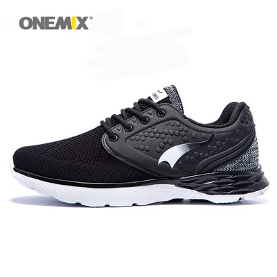 anti skid sports shoes