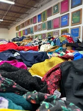 100 Pieces Mixed Women's Vintage Bulk Wholesale Resale Dresses Skirts Tops Lot  