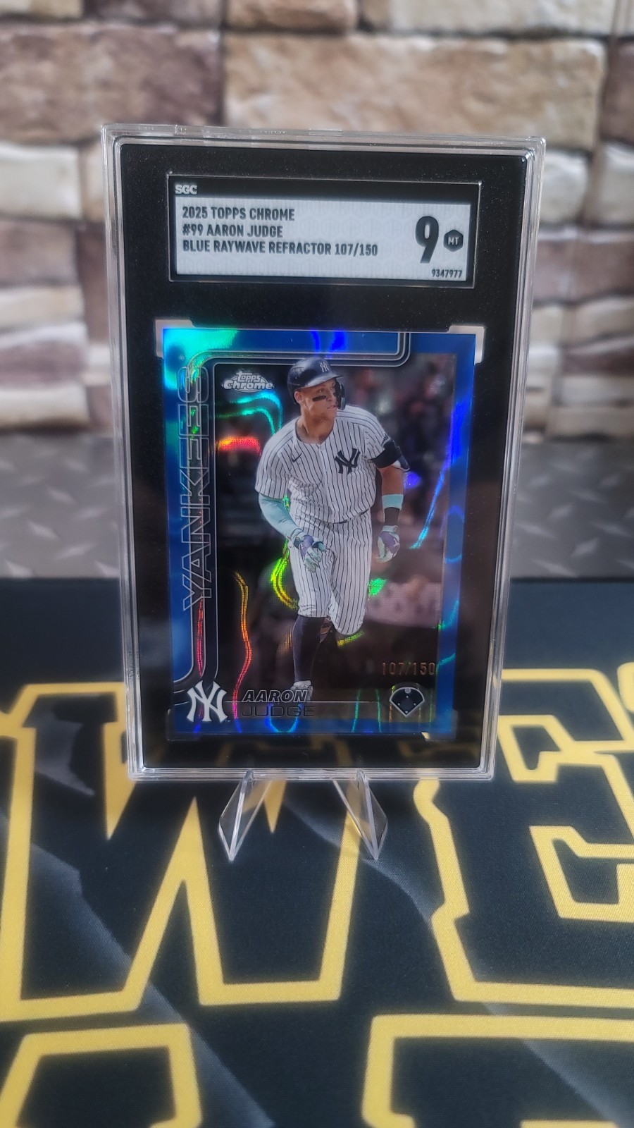 2025 Topps Chrome - Aaron Judge #99 Blue RayWave Refractor /150 - SGC 9