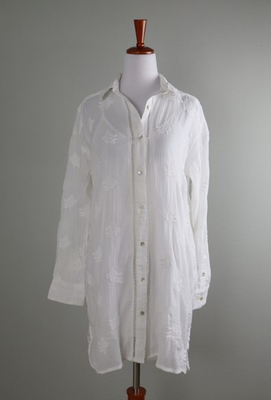 #ad SUNDANCE Catalog NWT Cloverfield Embroidered Tunic Shirt Top in White Size Small $31.99