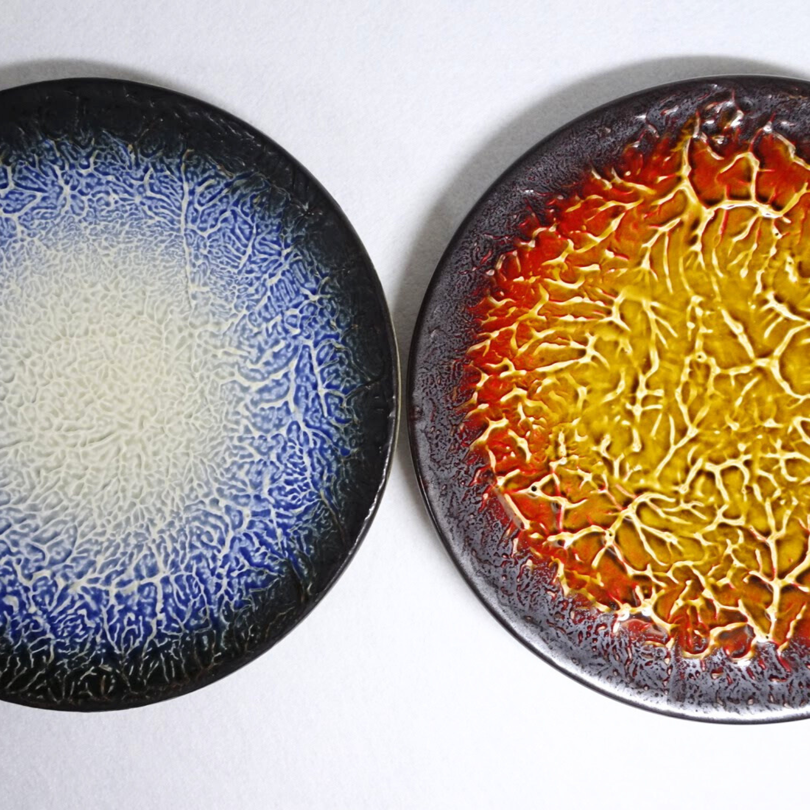 Koishiwara-yaki Handmade Japanese Ceramic Stoneware Dinnerware 9.8in 2pcs Set