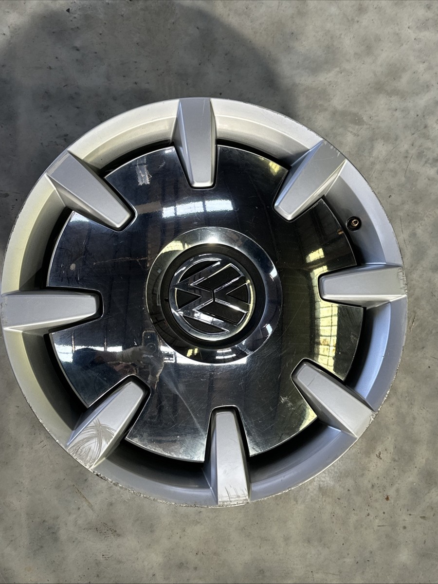 2012-2019 Volkswagen Beetle OEM Wheel 18” Factory alloy Rim