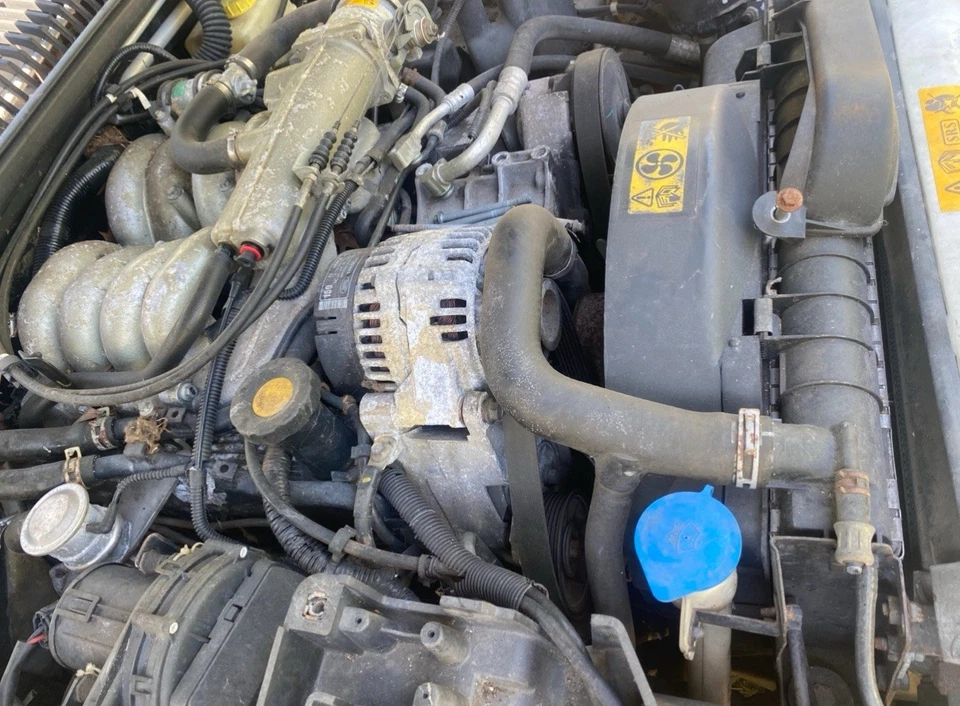 Land Rover Range Rover P38 1995-99 motor HSE 4,0 L W 110 k (sin aire acondicionado) Foto 2 de 4