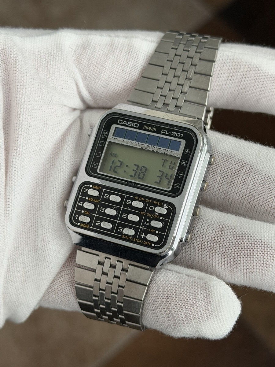 Rare Vintage Casio CL-301 Men's Solar Digital Calculator Watch JDM