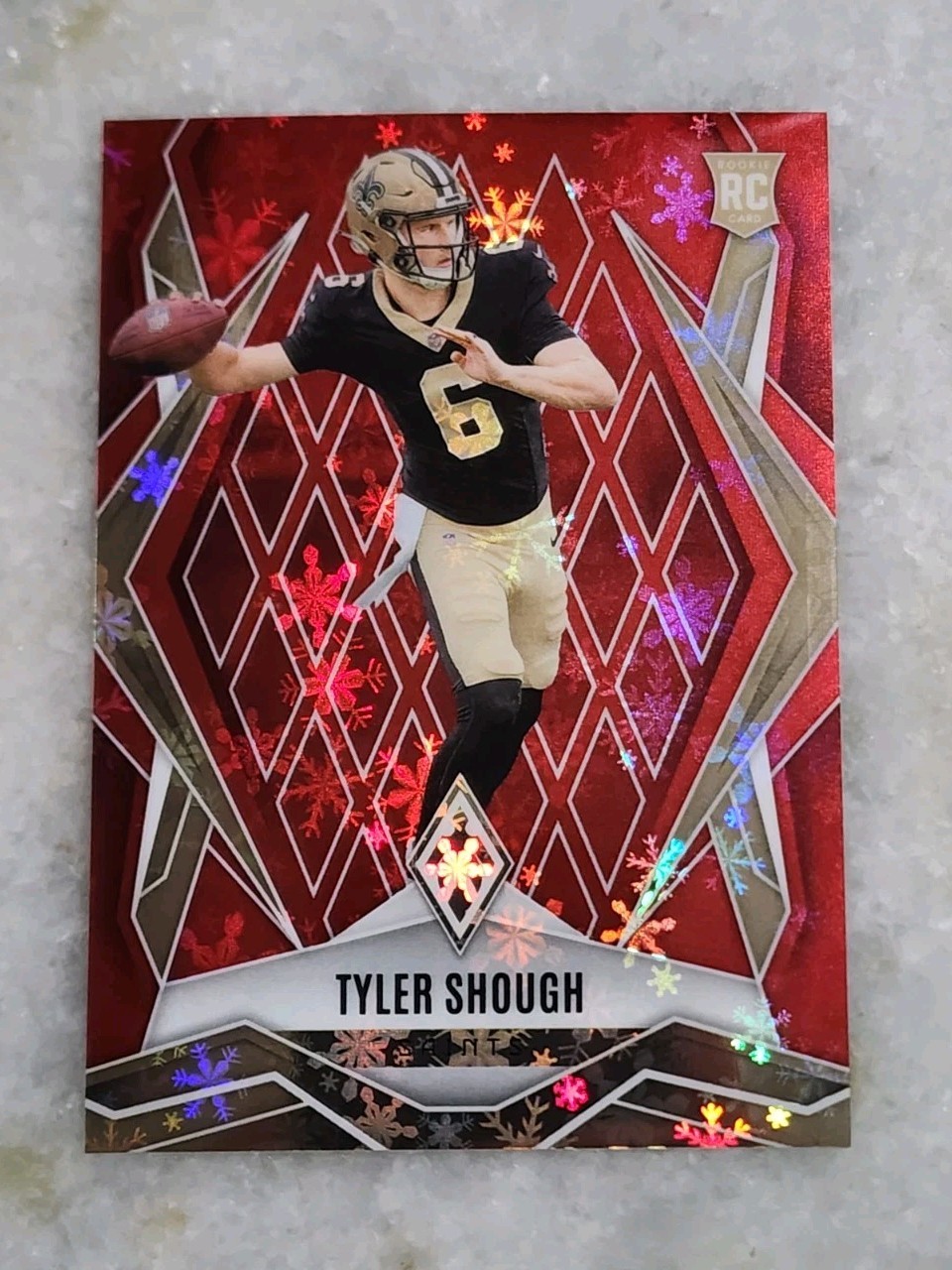2025 Panini Phoenix - Rookies Tyler Shough #169 Red Winter /399 (RC)