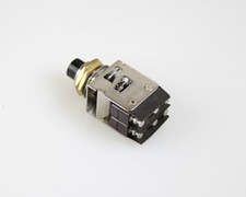 2PB11-T2 Honeywell Pushbutton Switches Momentary DPDT 5A 250VAC 30VDC