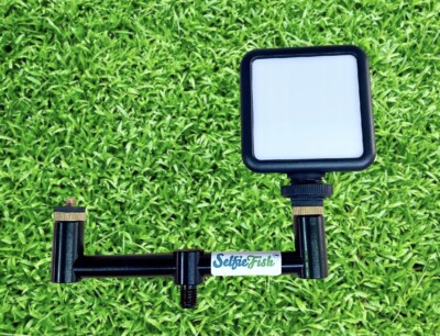 SelfieFish Upgrade Self Take Kit, inkl. Buzz Bar, LED-Licht, 2x Gewindeadapter.