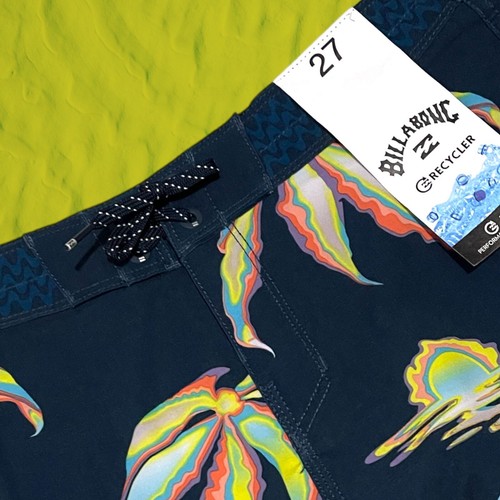 NWT-Youth/Boys Billabong SZ: 27 Sundays Pro Panel Board Short Swim-Trunks-$49 - Picture 7 of 11
