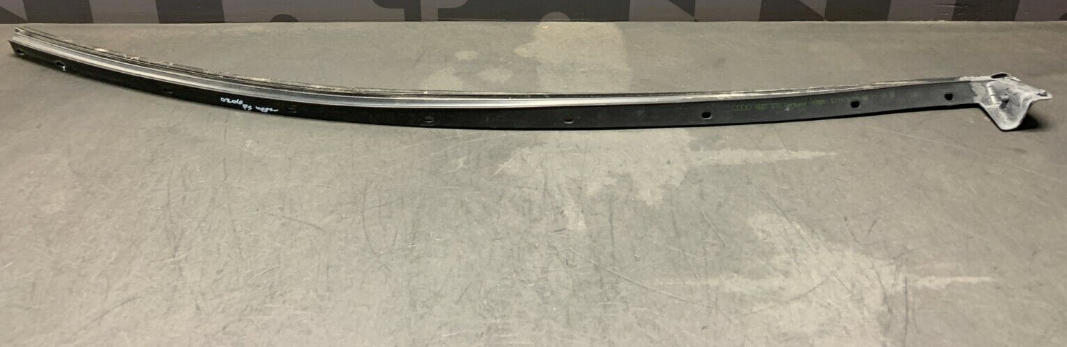 2012 AUDI R8 V10 GT OEM PASSENGER DOOR UPPER WEATHER STRIP TRIM MOULDING