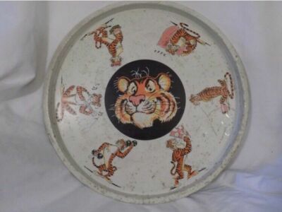 1960s Vintage Esso Tiger in Your Tank Gas advertising round metal tray