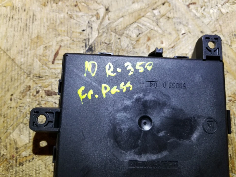 07 08 09 10 MÓDULO DE CONTROL PUERTA LATERAL PASO DELANTERO DERECHO MERCEDES-BENZ R350 OEM Foto 2 de 4