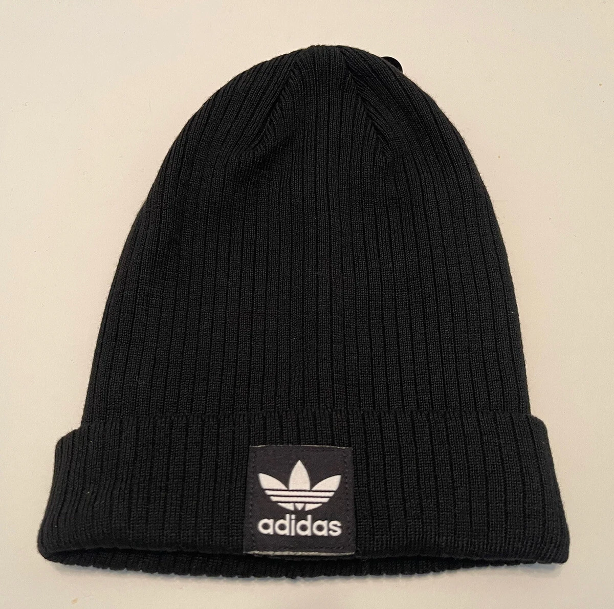 Adidas original trefoil black best sale beanie
