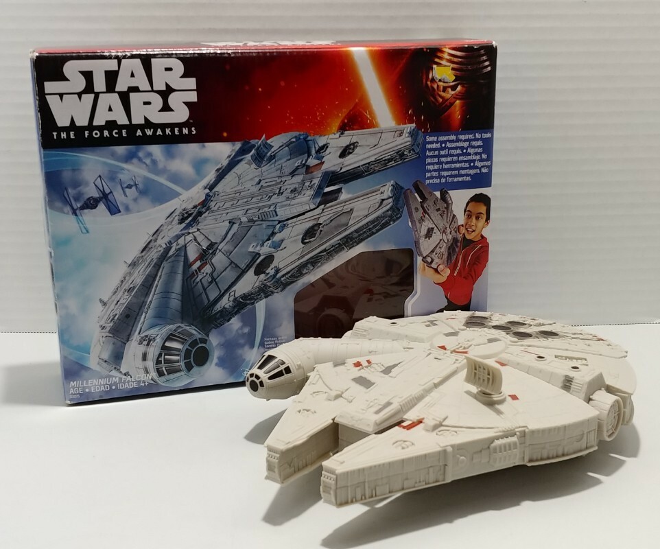 特撮 STAR WARS MILLENNIUM FALCON Star Wars The Force Awakens Millennium Falcon | eBay