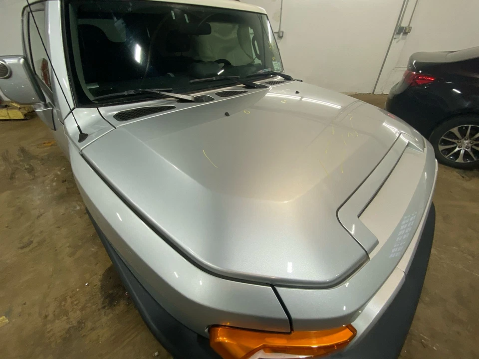 Used Hood fits: 2008 Toyota Fj cruiser  Grade C Foto 3 de 4