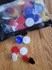 Adhere Golf Ball Marker 200 pcs Plastic Position Ball Marker Quarter Mix Colour