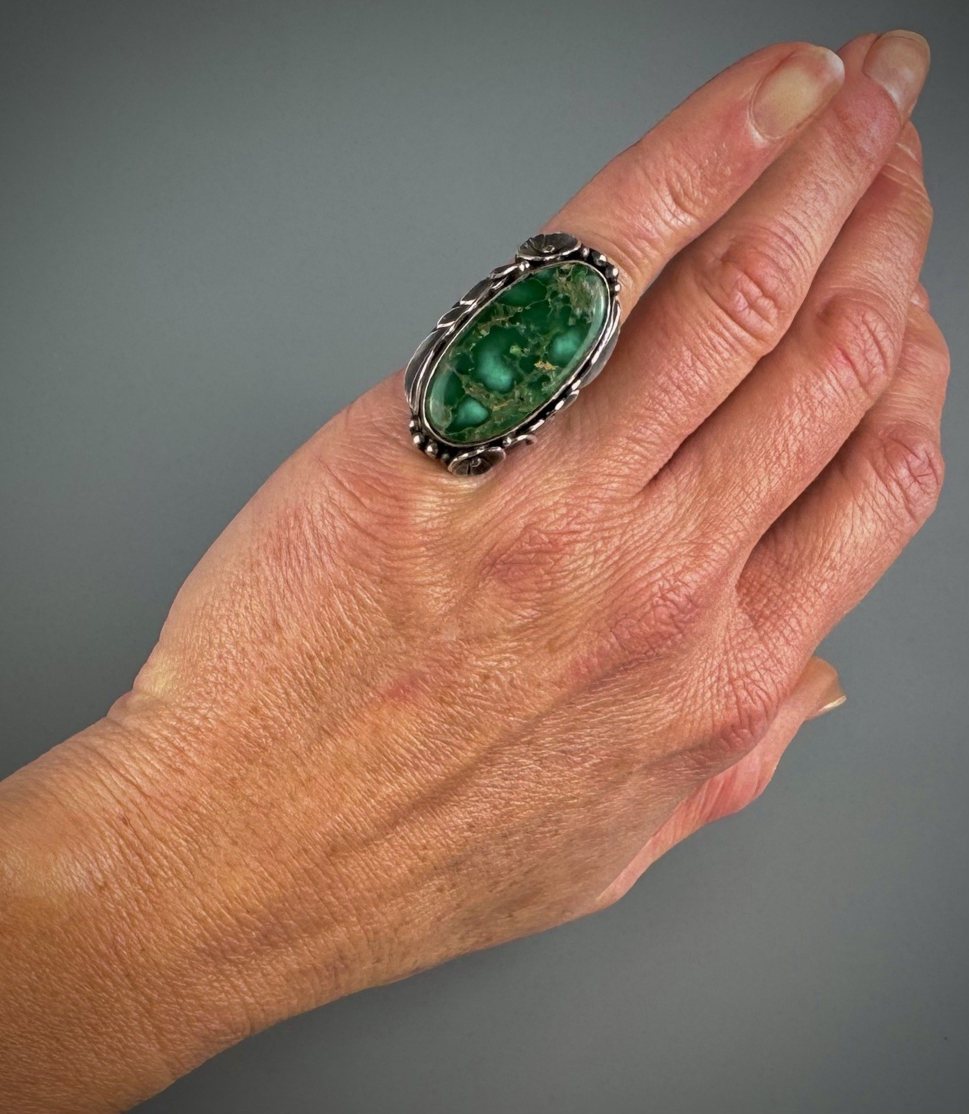 Large Vintage HOPI Sterling Silver HIGH GRADE Turquoise Ring ~ Ramona Loloma