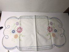 Vintage Wildflowers Hand Embroidered Linen TABLE RUNNER 22.5 X 12 In Long Approx