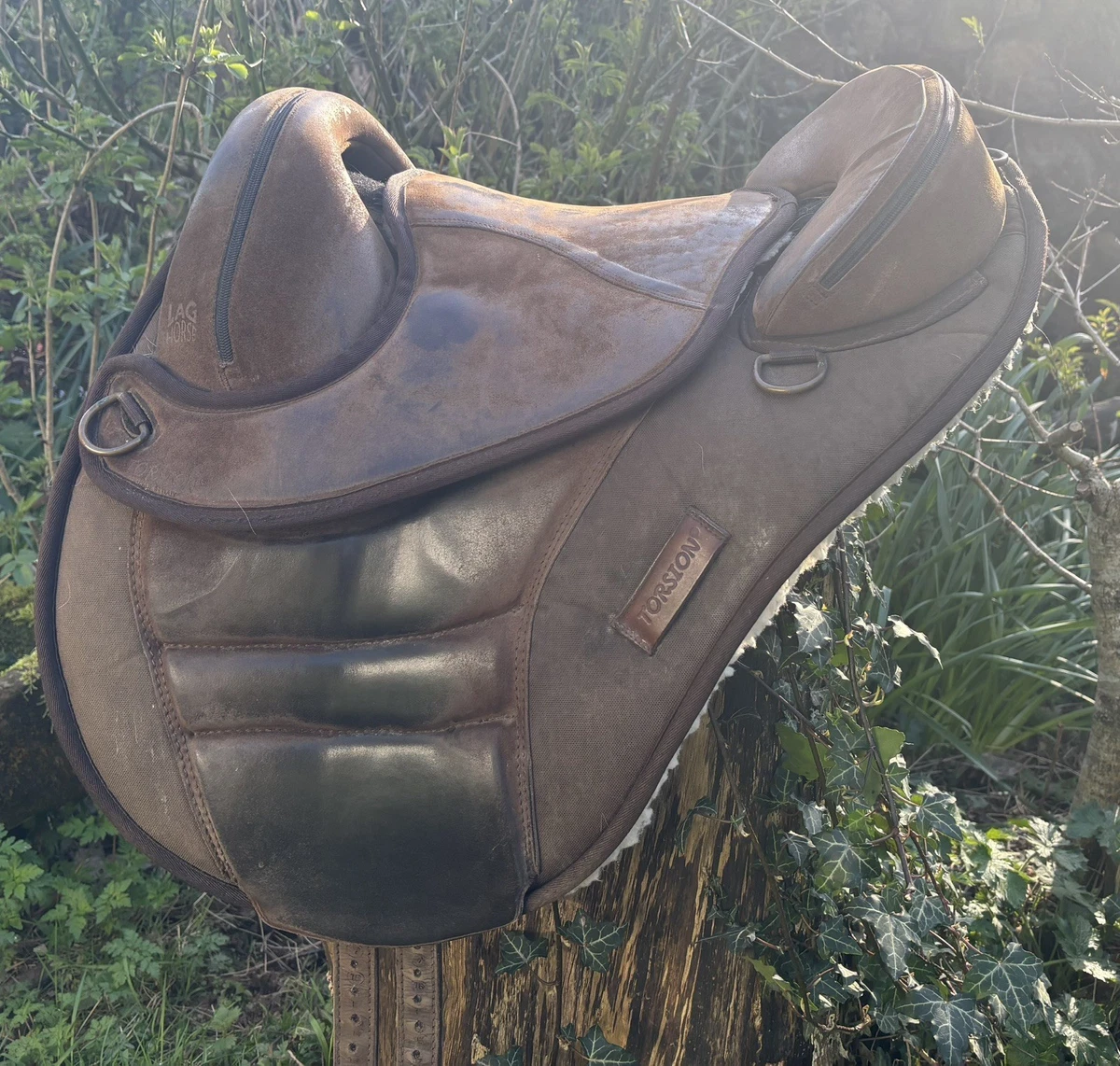 Sella Western Barrel Racing Handmade In Pelle &ndash; Senza Albero (Treeless) &ndash; Taglia 16 Pollici