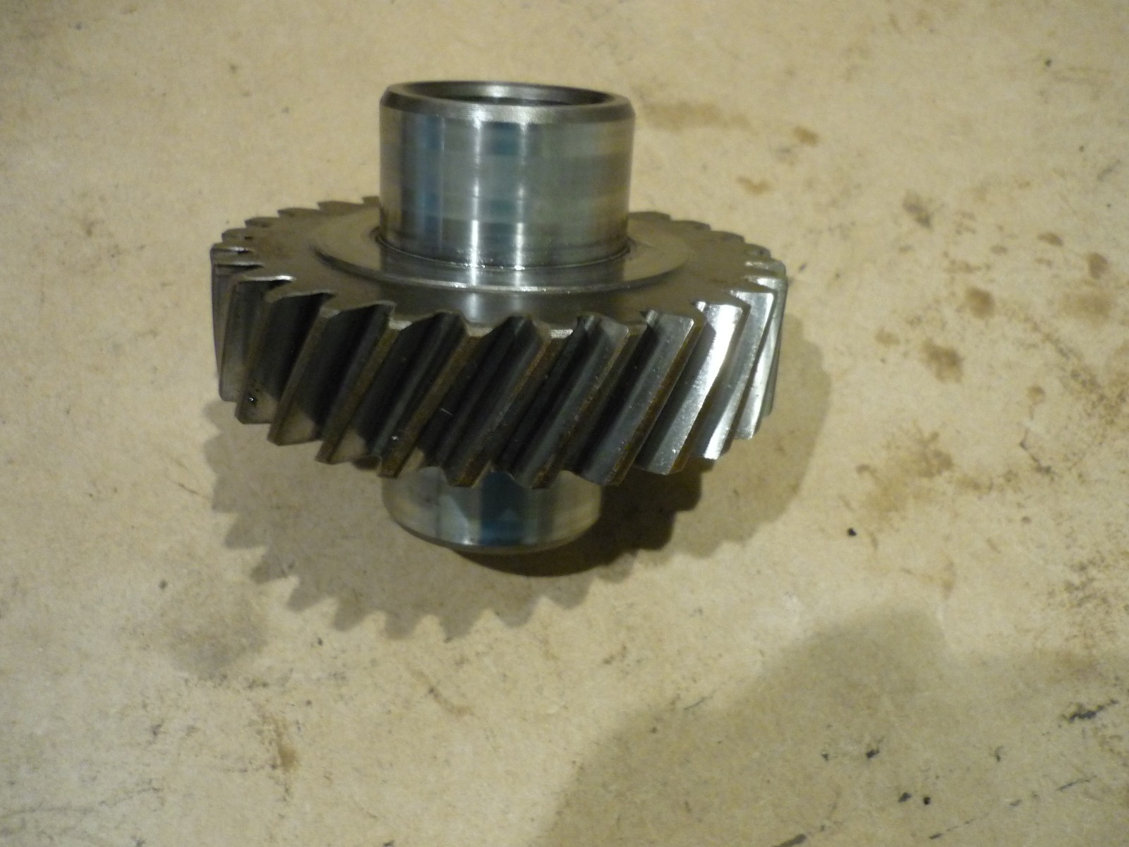 Ferrari 208,308,328, Mondial - Intermediate Gear Shaven  -P/N 105543