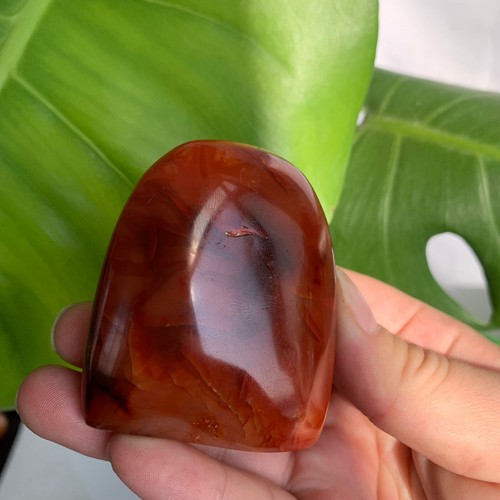 110g Red Agate Carnelian Freeform Stone Quartz Crystal Mineral Specimen - Picture 6 of 7