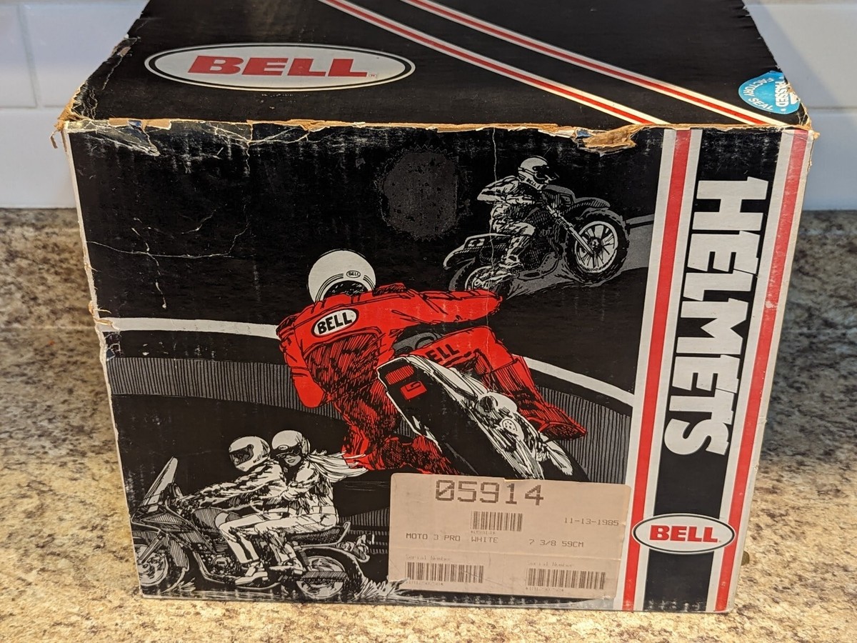 ベルモト3 Vintage Bell Moto 3 MOTO3 Helmet With Visor Size 7 3/8 Red