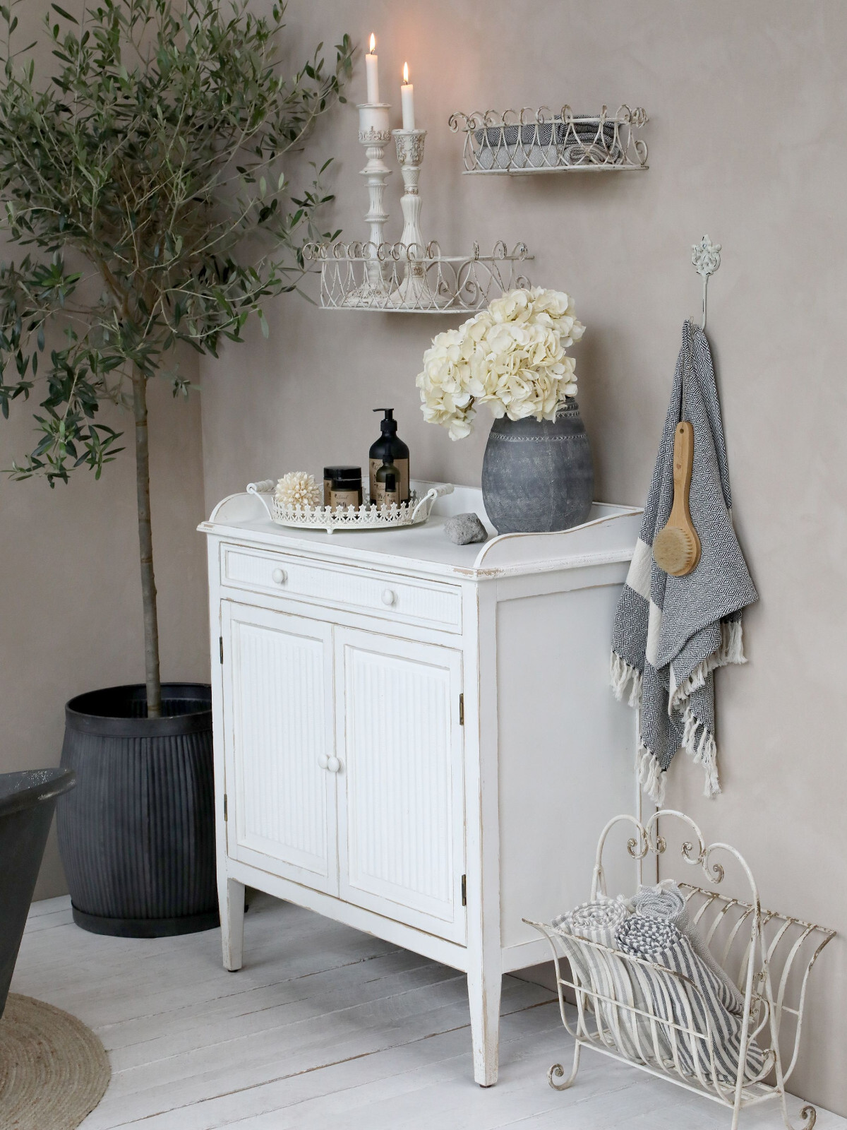 40029301 Chic Antique Kommode Sideboard Schrank antique weiss Vintage