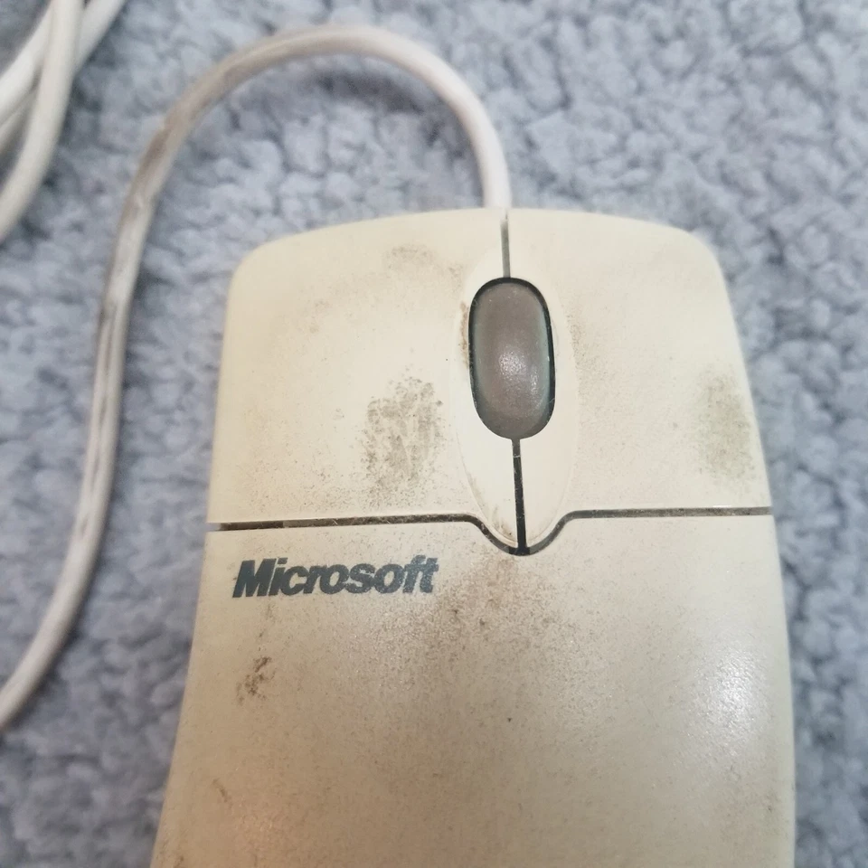 Vintage Microsoft Intellimouse 1.1A PS/2 Compatible 92658 Computer Hardware - Image 3 of 4