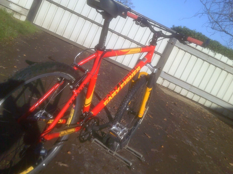 gary fisher hoo koo e koo mtb retro bike disc rokshoks deore - Image 3 of 4