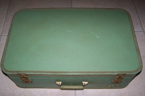 Antique J.C. Higgins Starline Luggage Suitcase Green Gray Carry-On 24" with key