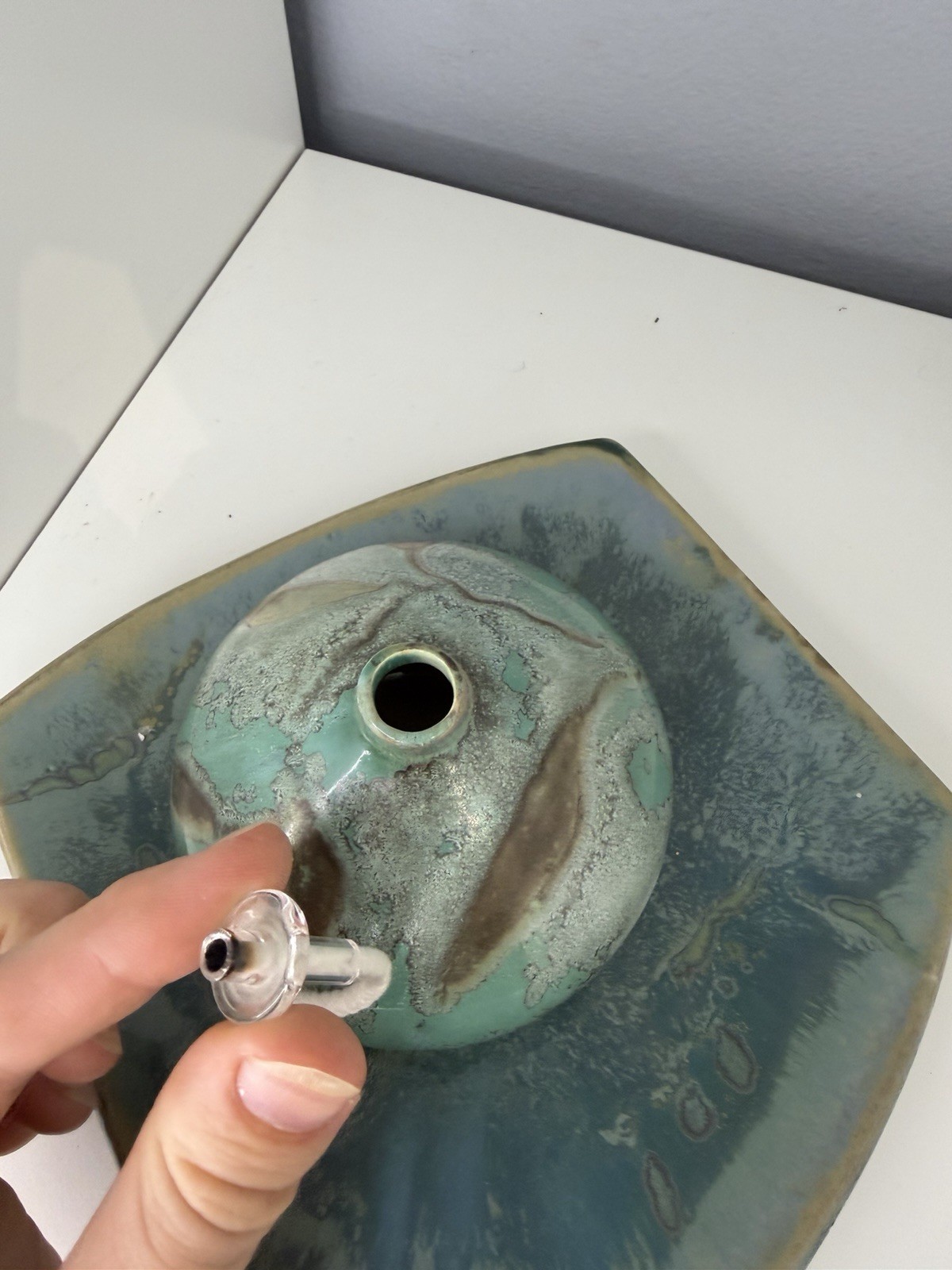 JT British Columbia Studio Pottery Oil Lamp & Under Plate Teal Crystalline Glaze thumbnail 9