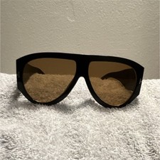 Shield Style Men's Sunglasses Black Frame Brown Lenses Plastic Solid