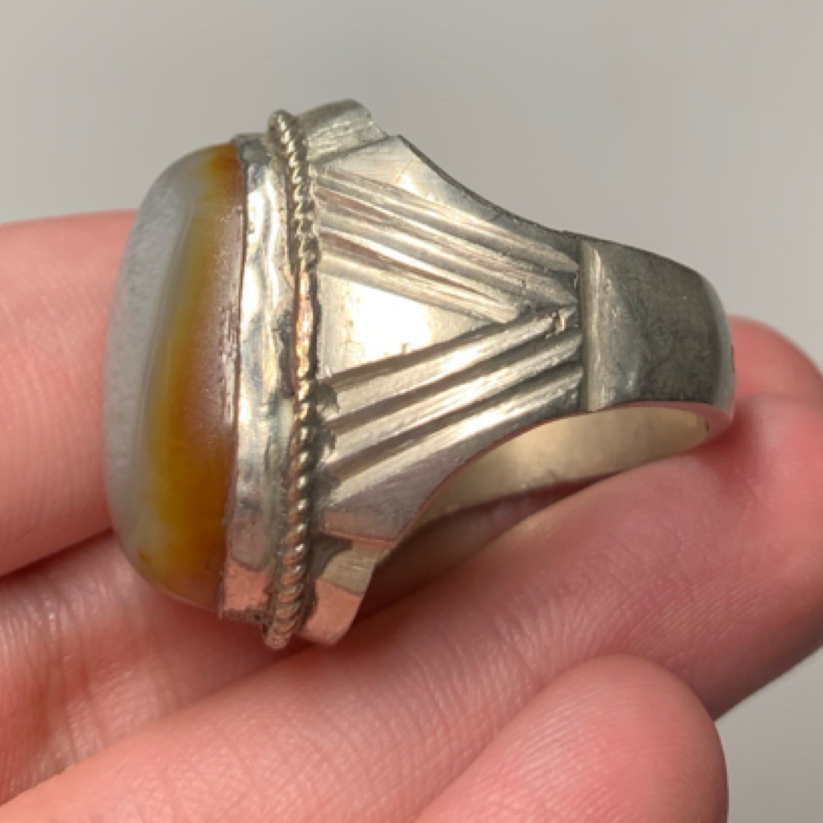 Exquisite Vintage Solid Silver Statement Ring wit… - image 9