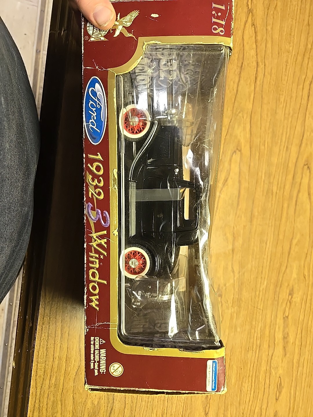 Picture 20 of 24