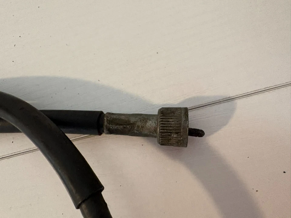 Cable tacómetro Yamaha DT175 DT250 DT400 1M1-83560-01-00 UB25 usado vintage Foto 4 de 4
