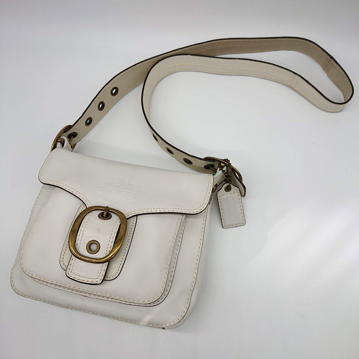 【COACH】LEATHER BAGレザーベルトバッグ New Coach CW336 Zip Top Crossbody Bag Leather Chalk | eBay