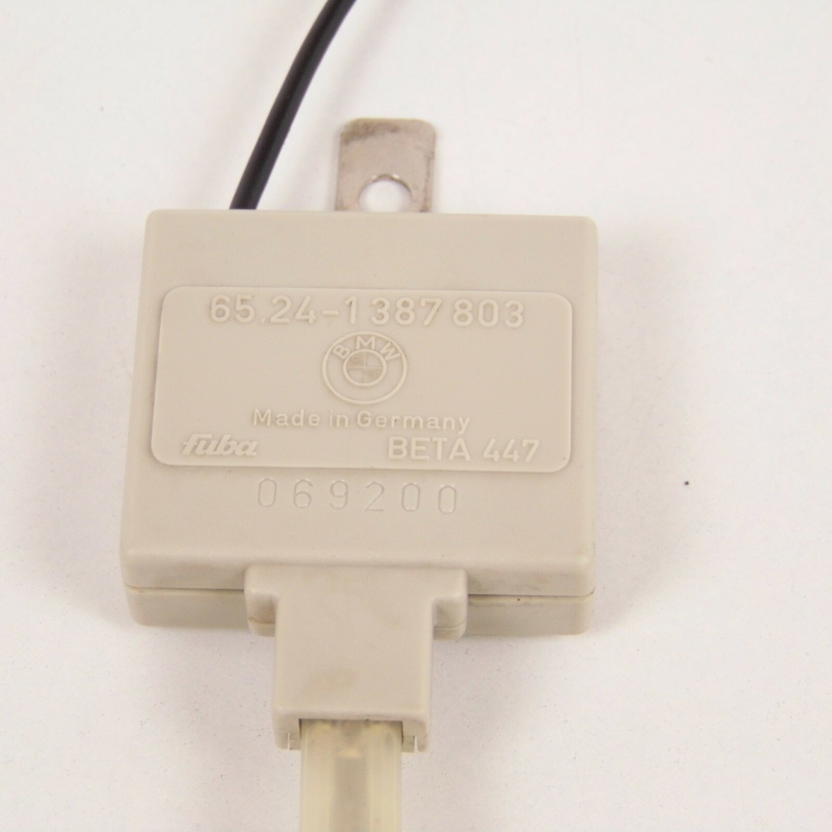 65241387803 - Genuine BMW E36 Rear Window Antenna Trap Circuit | eBay
