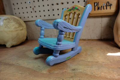 FISHER PRICE Briarberry Rocking Chair foot stool rest 071522