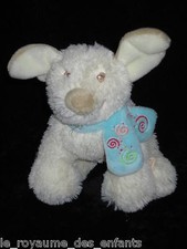 Doudou Peluche Chien Tifoo Kishoo beige écru écharpe bleue Noukie's Noukies