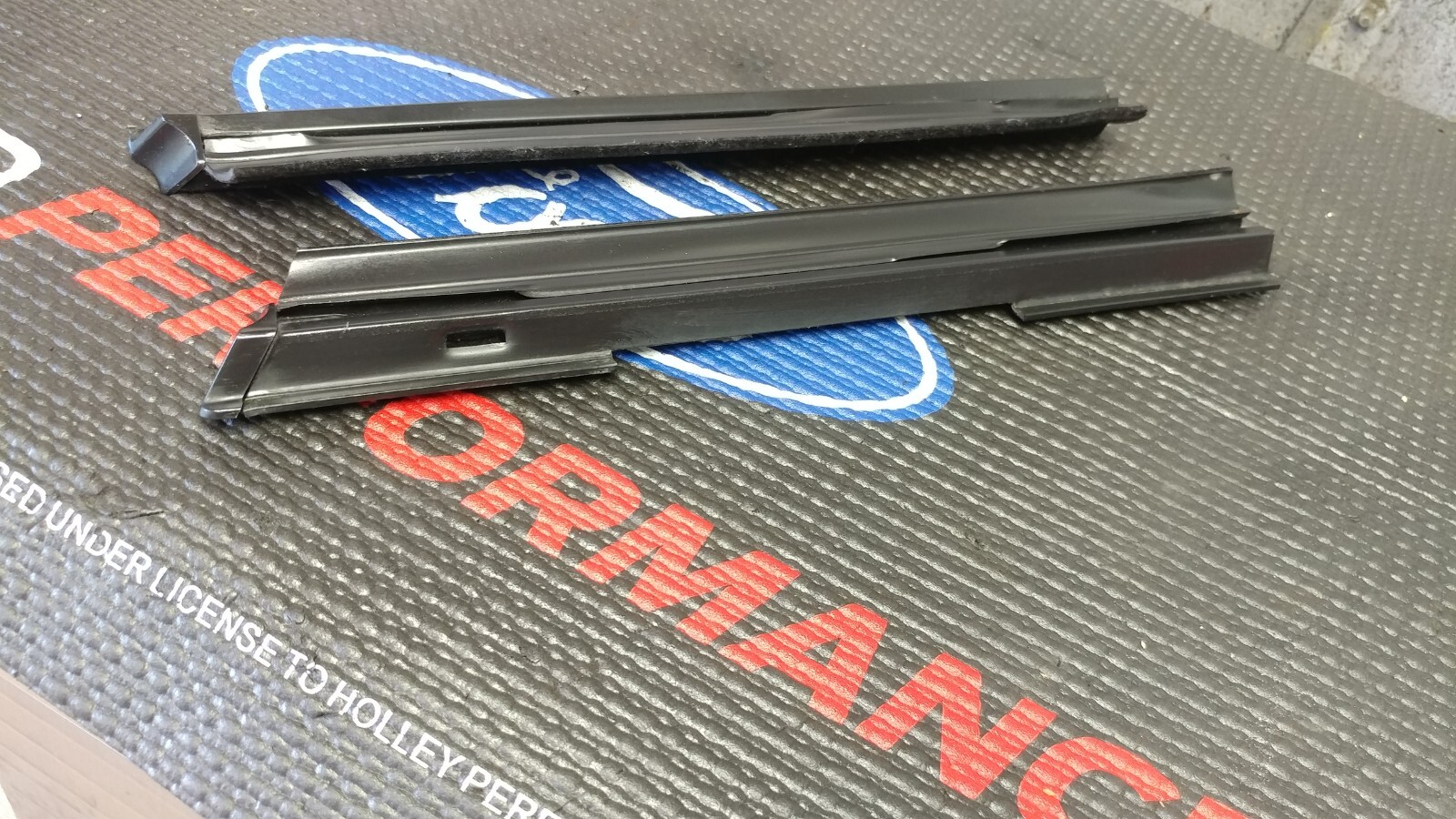 1994-2004 Mustang Coupe Quarter Window INNER Beltline Weatherstrip Seal LH & RH