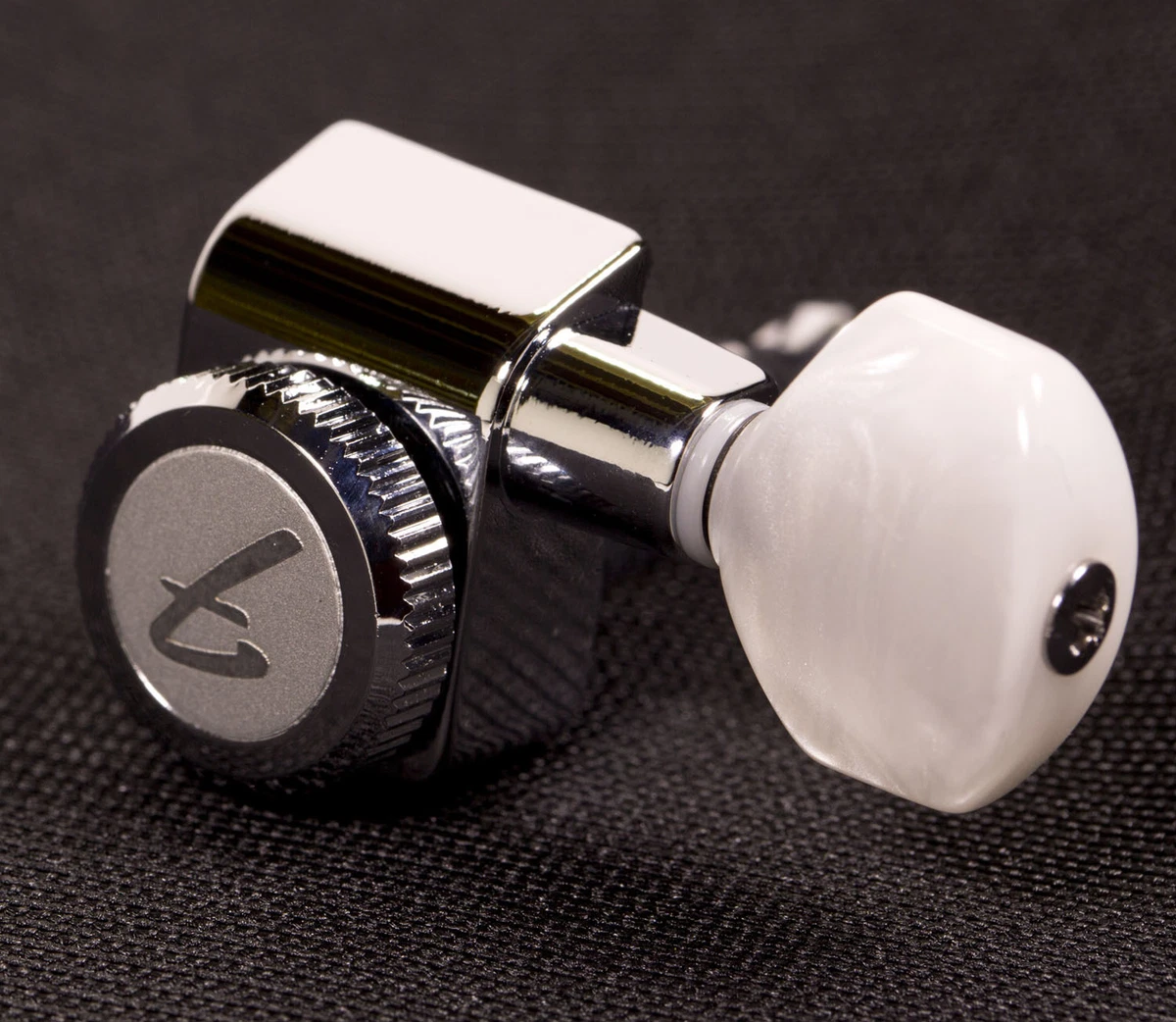Hipshot Set of 6 A07F Pearloid Buttons ONLY for Fender locking
