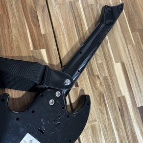 PS3 RT3300 React Black Wireless Guitar NO DONGLE Play Station 3