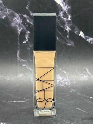 Nars Natural Radiant Longwear Foundation - L3.25 Lima - 1 oz / 30 mL