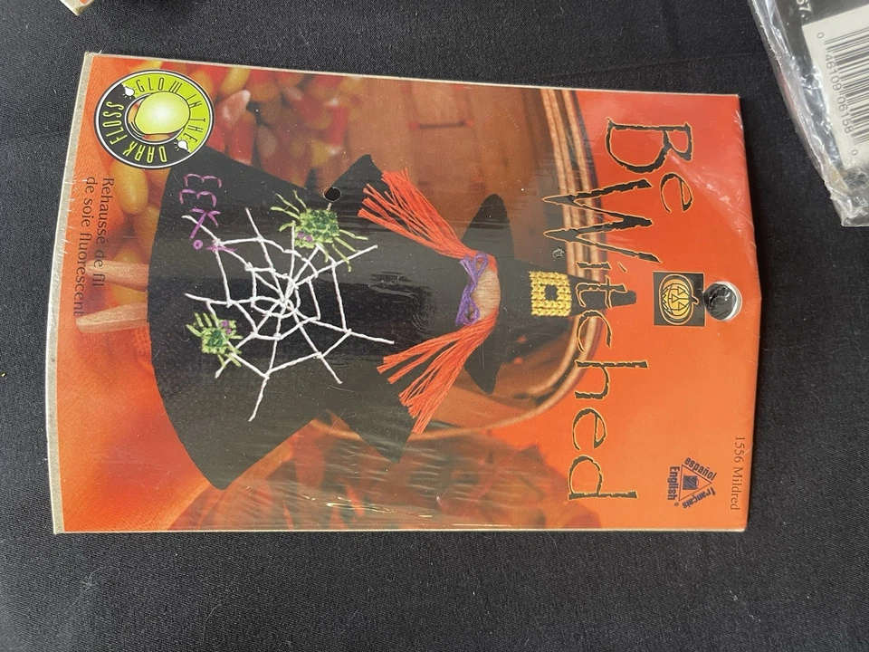 Lote 3 Kits de Artesanía de Halloween Sombrero de Bruja Bucilla Plato de Caramelo + Punto de Cruz BeWitched Foto 3 de 4