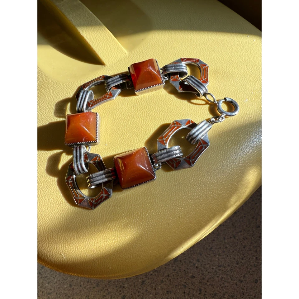 Pulsera vintage Art Deco esmalte rojo esterlina cornalina sardo pirámide cabujón Foto 3 de 4