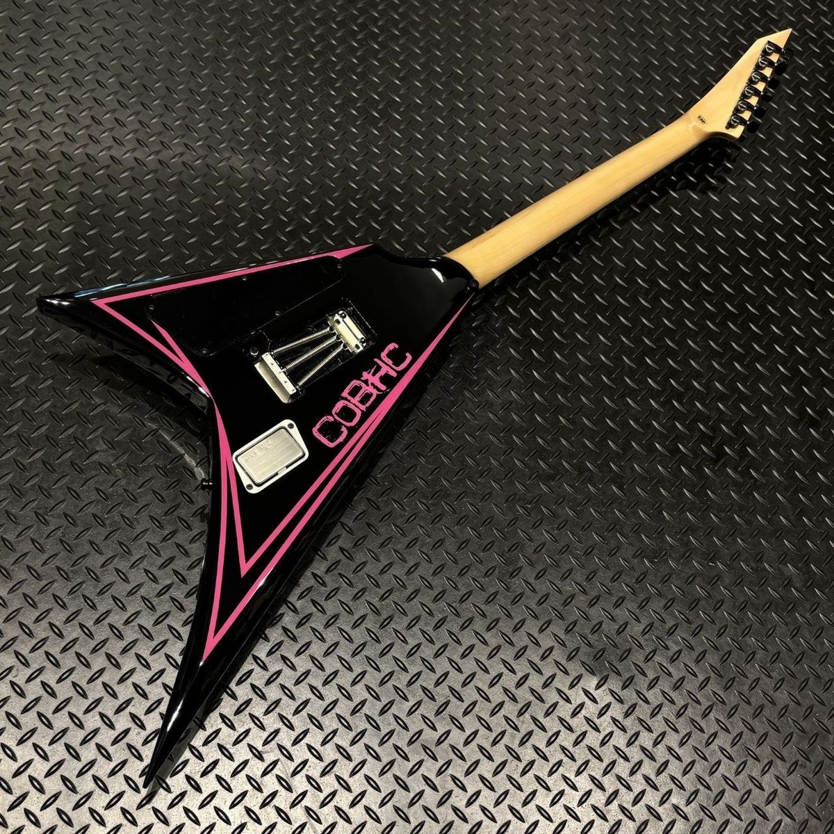 EDWARDS E-ALEXI PINK SAWTOOTH Alexi Laiho model w/gig bag New | eBay