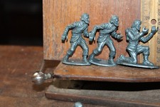 Vintage 1950's Toy Soldier Lot of 10 Marx Civil War US Army Blue