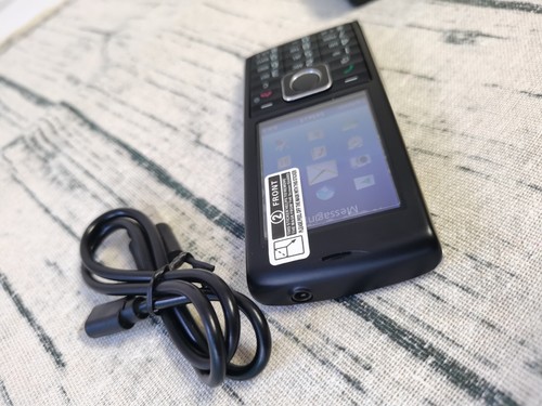 Sony Ericsson J108 J108i Black (Unlocked) Mobile phone simple basic classic - Afbeelding 8 van 14