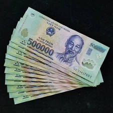10 x 500,000 Dong Vietnam 5 Million VND Polymer Banknote - Circulate
