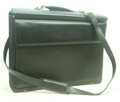 locking messenger bag
