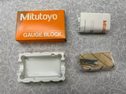 MITUTOYO .132" Rectangular Steel Gage Gauge Block 611172-241 2J Made in JAPAN